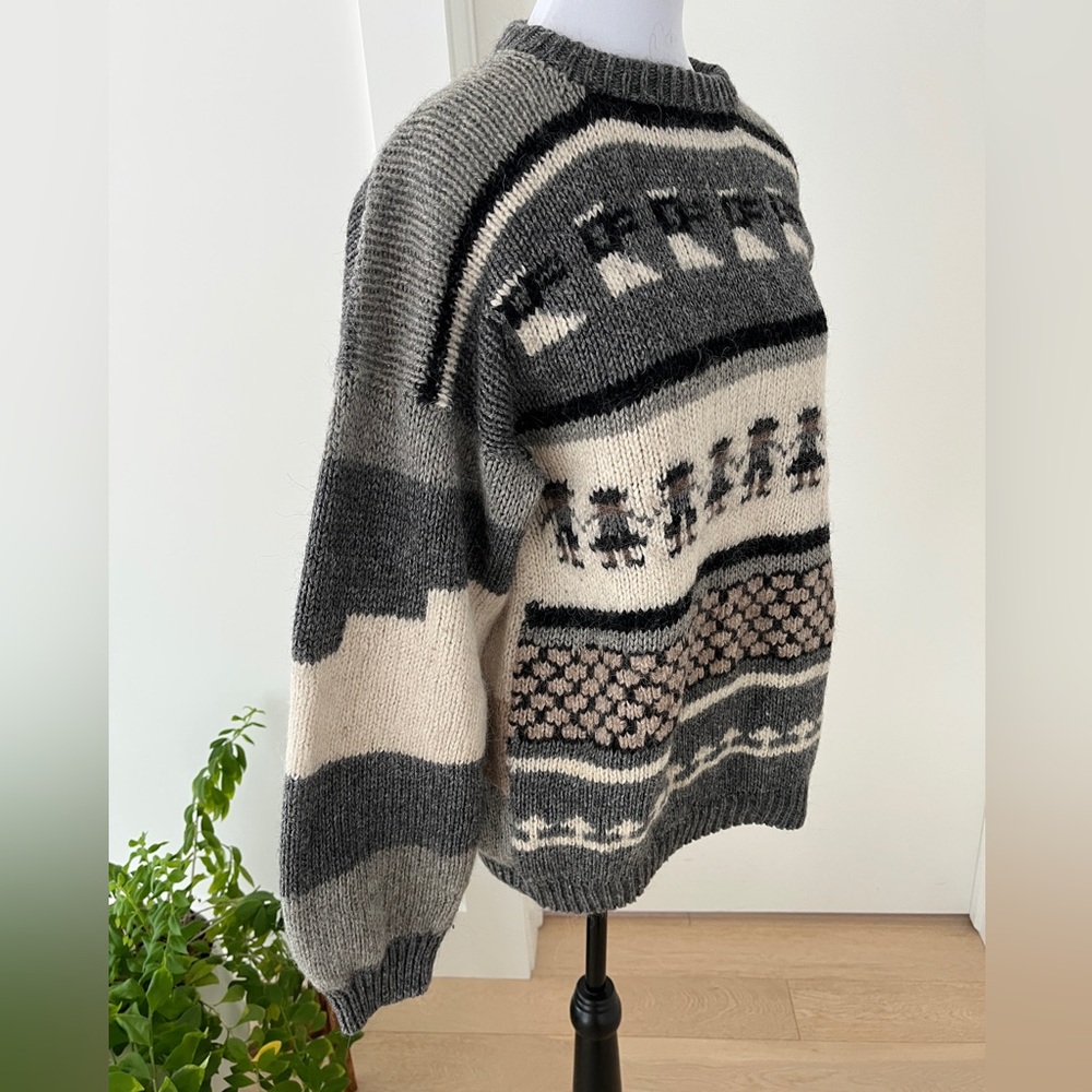 HAND MADE Pullover Crew Neck Sweater Balloon Sleeve Traditional Pattern Fuzzy - Picture 7 of 15